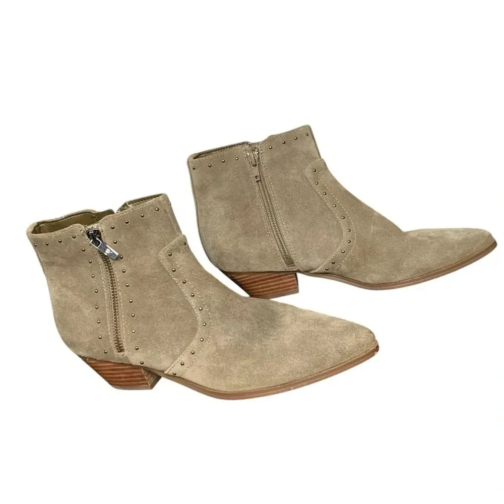 Marc‎ Fisher Wanida army green Suede Ankle Boots. Size 8